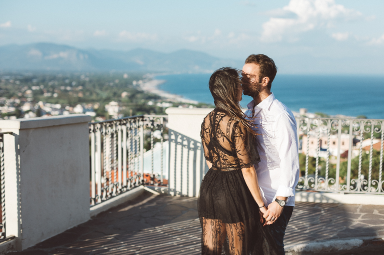 pre wedding, engagement, prematrimoniale, San felice circeo, Ritratto di coppia, innamorati, ballerini, foto spontanea, naturale, fotografo frosinone, latina, foto di coppia, fidanzati