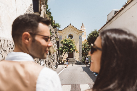Positano, amalfi coast, engagement, italian photographer, fotografo italiano, fotografo frosinone, fotografo latina, pre wedding, ritratto di coppia, sorrisi, foto naturali, natural poses, salerno, boat photography, barca, love portrait