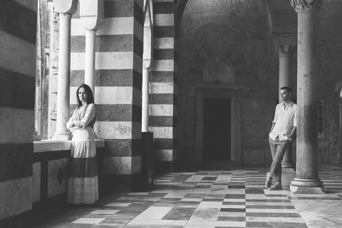 Positano, amalfi coast, engagement, italian photographer, fotografo italiano, fotografo frosinone, fotografo latina, pre wedding, ritratto di coppia, sorrisi, foto naturali, natural poses, salerno, boat photography, barca, love portrait