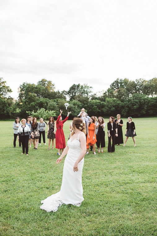 matrimonio, fotografo di matrimonio, wedding, abito da sposa, Frosinone, foto naturali, foto spontanea, emozioni, ritratto sposi, Arpino, ricevimento, Tenuta il laureto, lancio bouquet