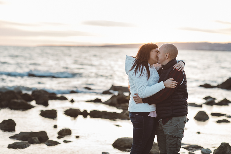 engagement, prewedding, prematrimoniale, futuri sposi, matrimonio, Santa Severa, castello, tramonto, foto naturali, foto spontanee, spontanea, fotografo matrimonio, anfm, frosinone, roma, latina