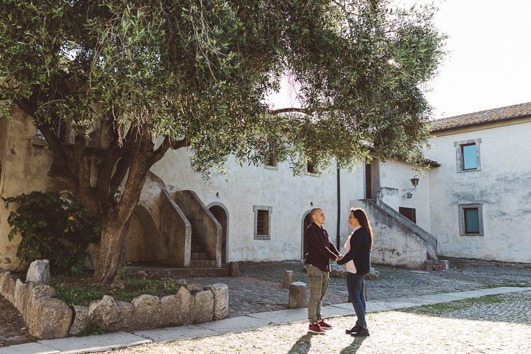 engagement, prewedding, prematrimoniale, futuri sposi, matrimonio, Santa Severa, castello, tramonto, foto naturali, foto spontanee, spontanea, fotografo matrimonio, anfm, frosinone, roma, latina