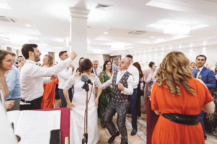 Balli e festeggiamenti sposi a Villa Fiorina ad Alatri, frosinone